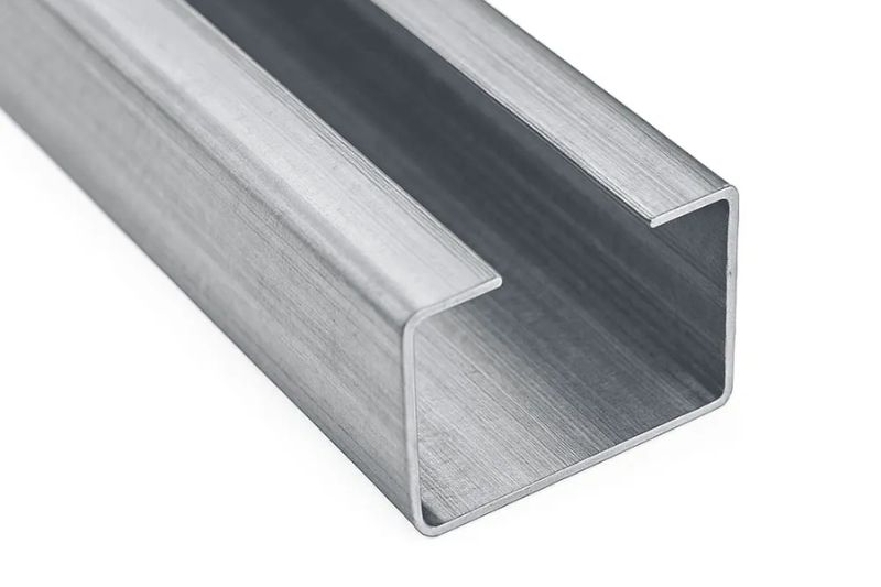 Perfil Enrijecido: Eficiência Estrutural e Praticidade para Serralheria